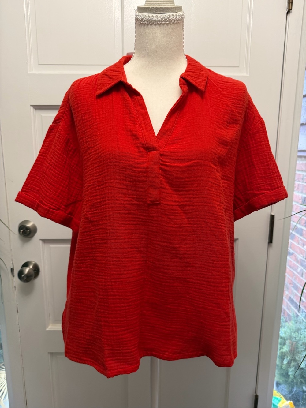 Nine West Bright Red Textured V-Neck Short Sleeve Tunic